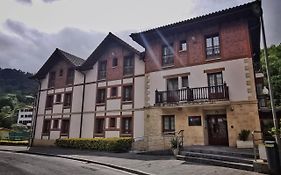 Adeko Hotel